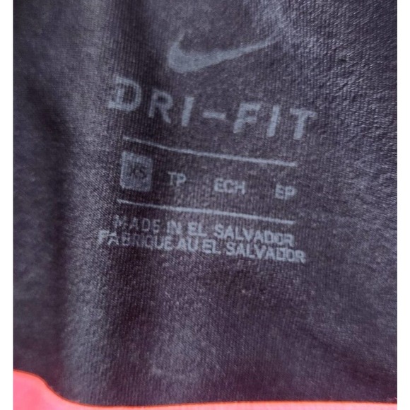 Nike DriFit XS Capri legging Pants Black Pink Mid Rise Yoga Dance Workout gym - Picture 5 of 5